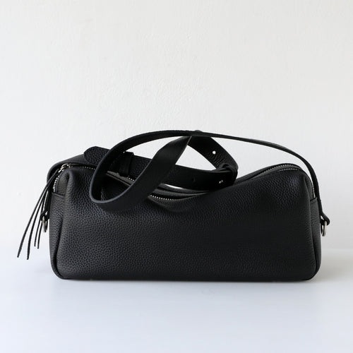 The Baguette Bag, front view in black