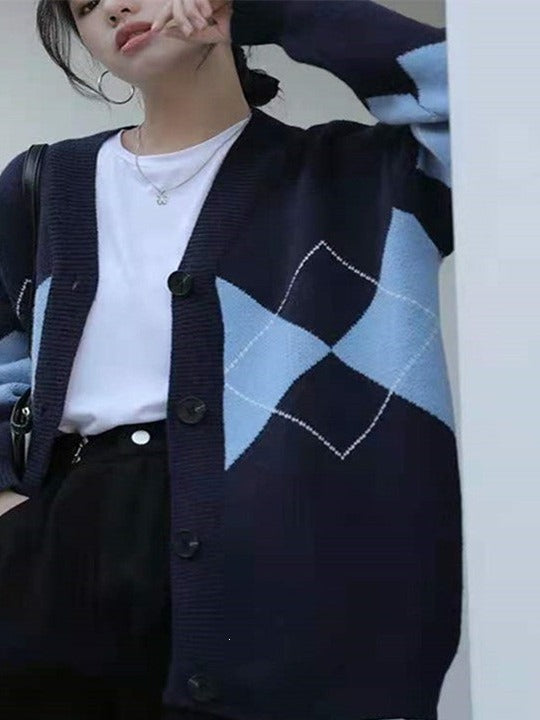 The Argyle Cardigan in navy