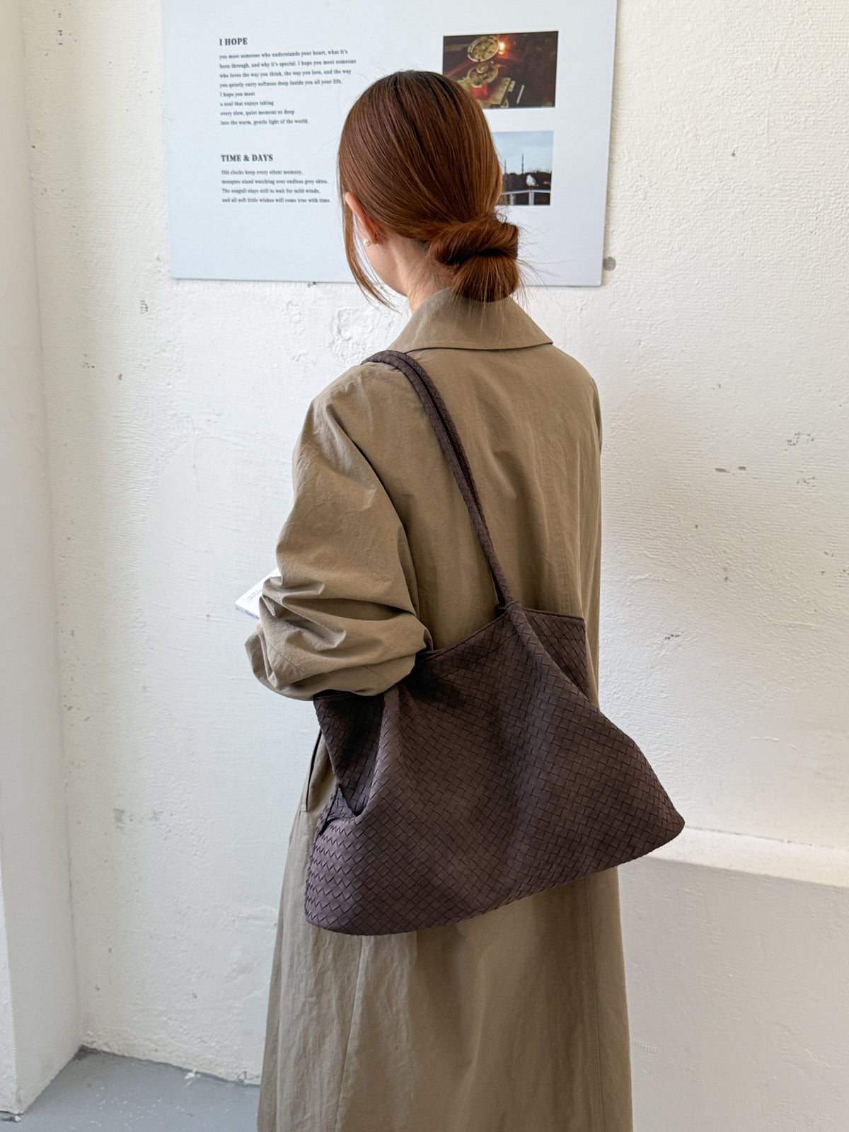 The Bloom Tote in chocolate
