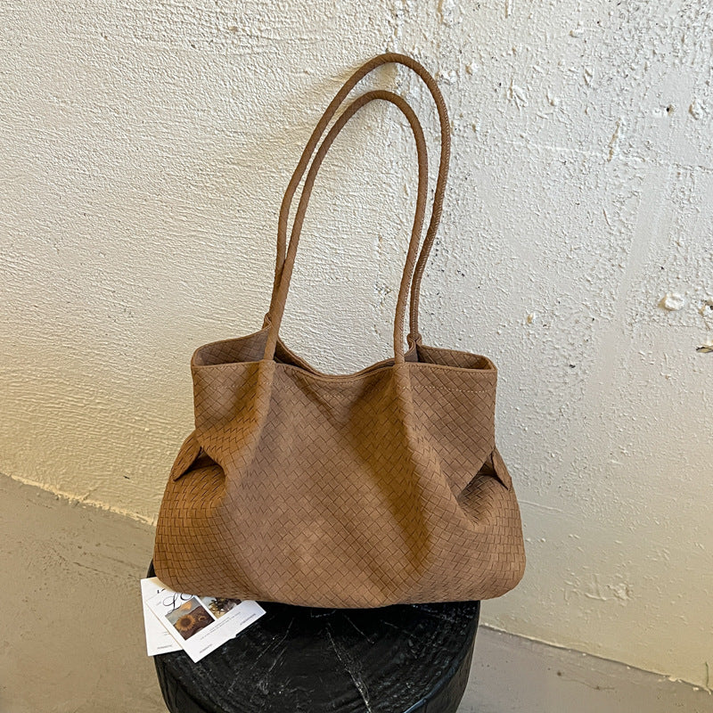 The Bloom Tote in tan